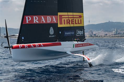 luna rossa prada barca|luna rossa prada pirelli.